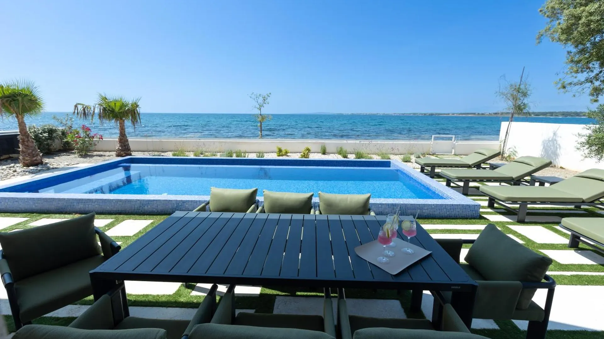 Adria Resort - SEAFRONT Villa D Zaton  0*, Zaton (Zadar) Croácia