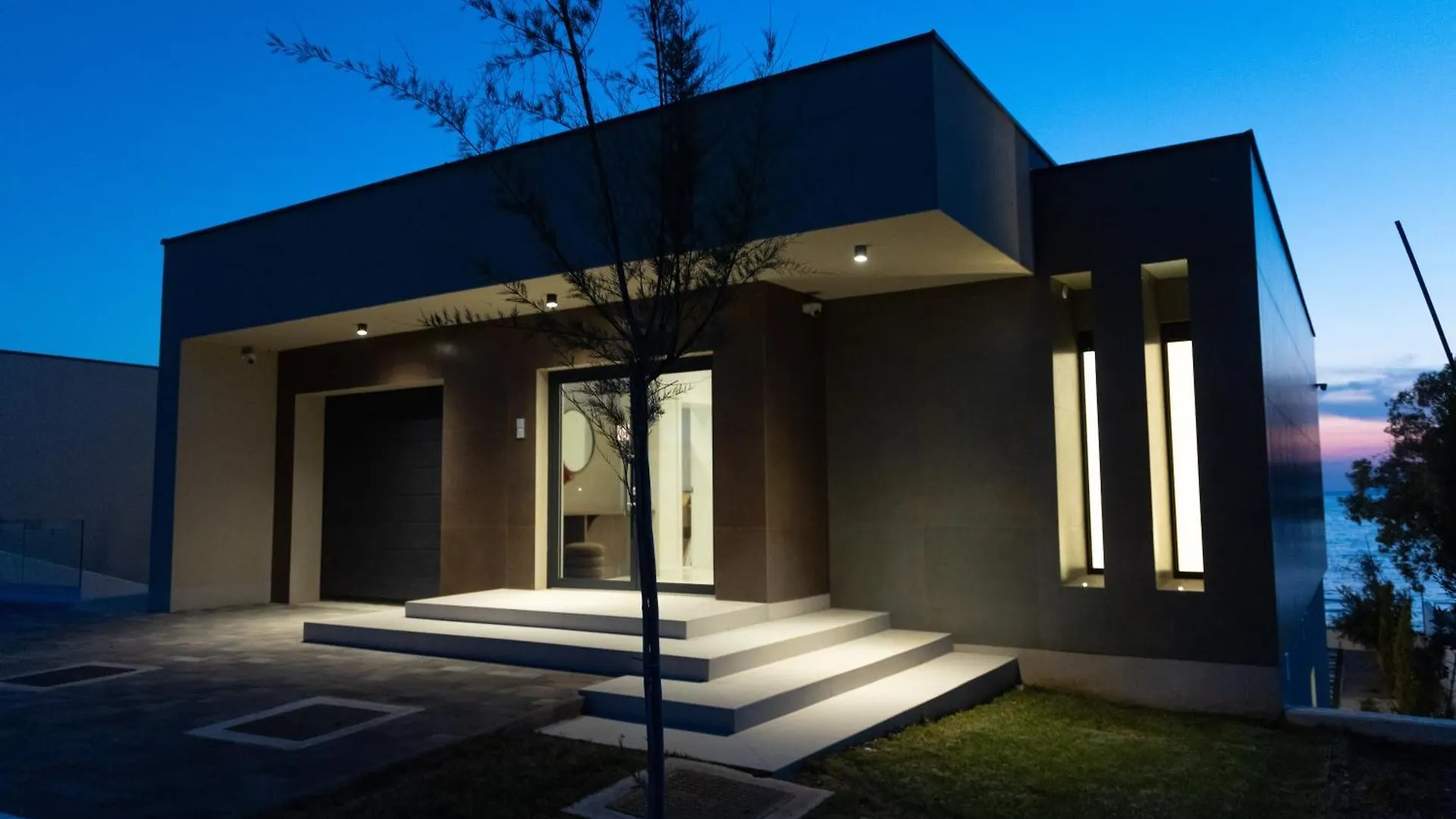 Adria Resort - SEAFRONT Villa D Zaton