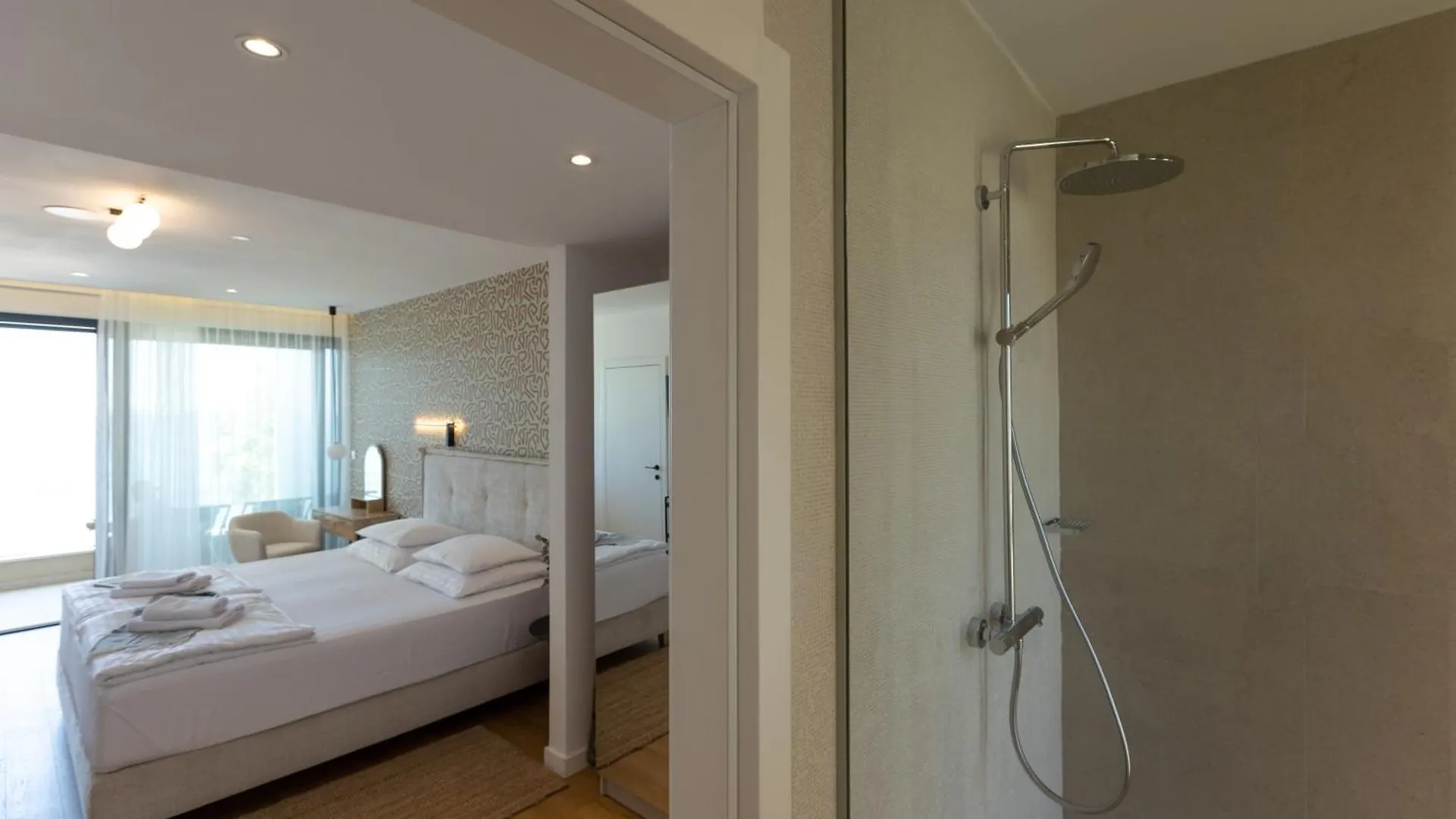 Adria Resort - SEAFRONT Villa D Zaton  Croácia
